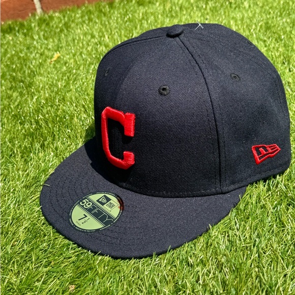 New Era 59Fifty Cleveland Indians Fitted Hat | Size 7 1/2 - Picture 3 of 11